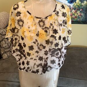 Size PS cropped top